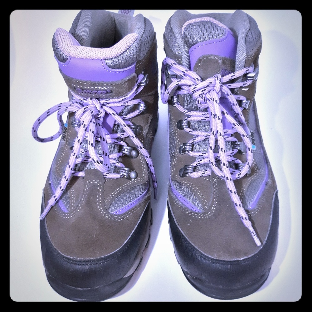 Hi Tec Womens Boots Size 7